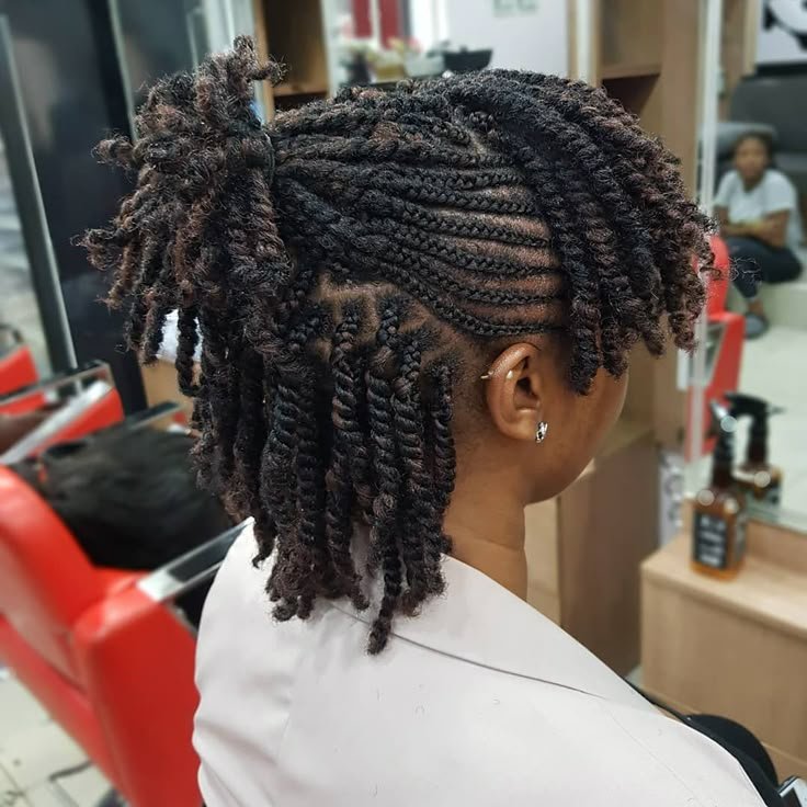 Natural hair twist